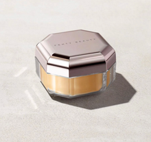Load image into Gallery viewer, Fenty Beauty Pro Filt'r Instant Retouch Setting Powder - Honey